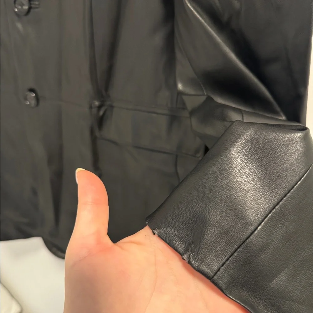 The Frankie Shop Leather Blazer - Picture 5 of 9